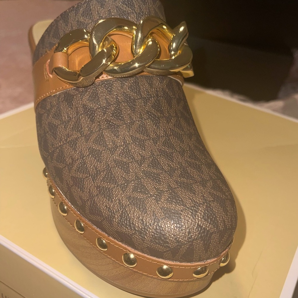MICHAEL MICHAEL KORS Scarlett Embellished Logo Platform Clog